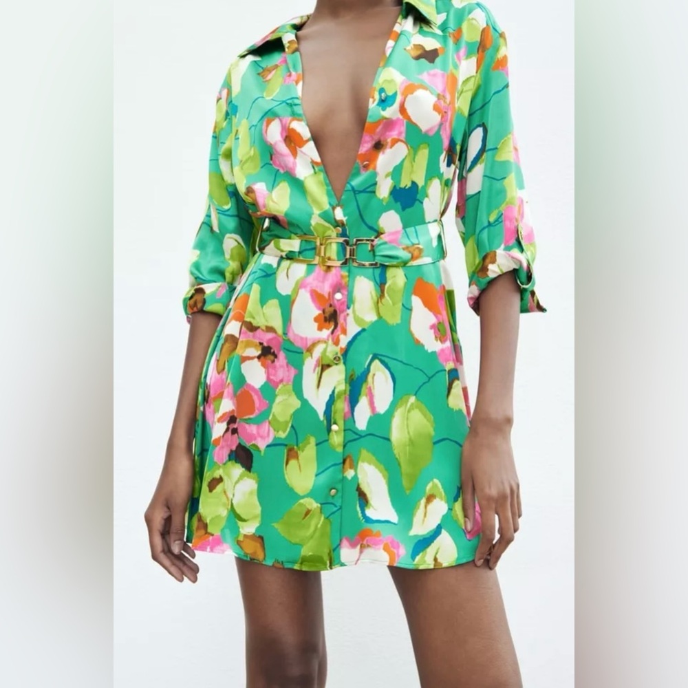 ZARA SUMMER VIBES SILKY BUTTON DOWN DRESS WITH ATTACHED GOLD BELT